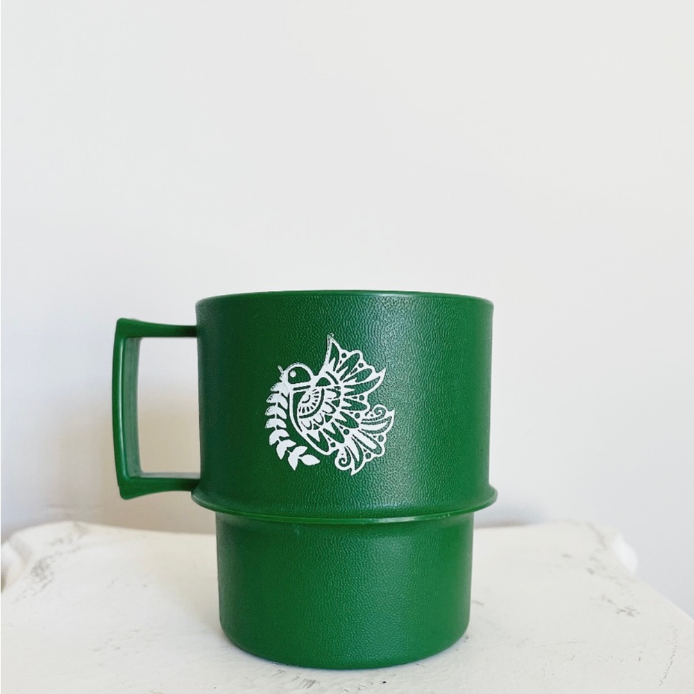 Vintage green Tupperware holiday stacking mug